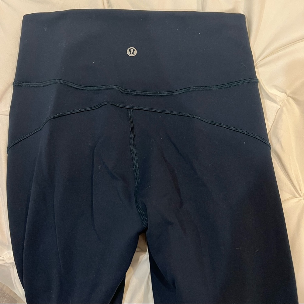 Navy lulu lemon leggings size 6